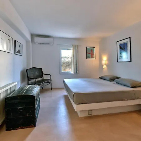 In Paros, Fantastic Waterfront Villa *