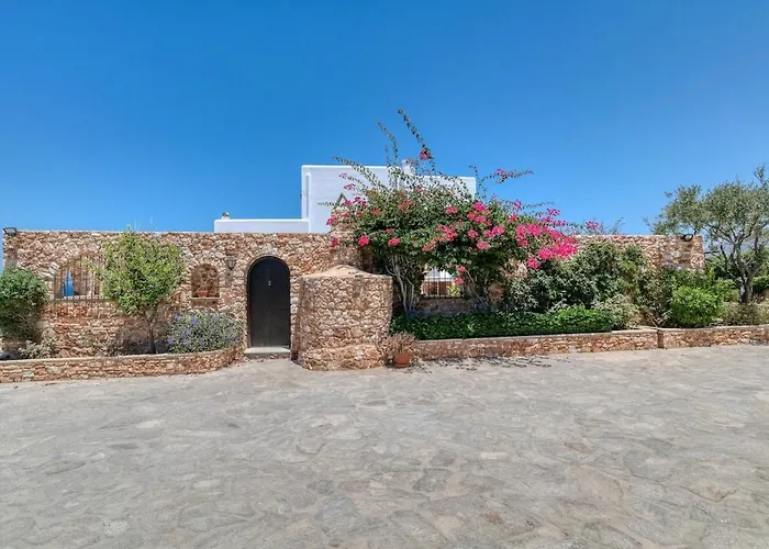 In Paros, Fantastic Waterfront Páros