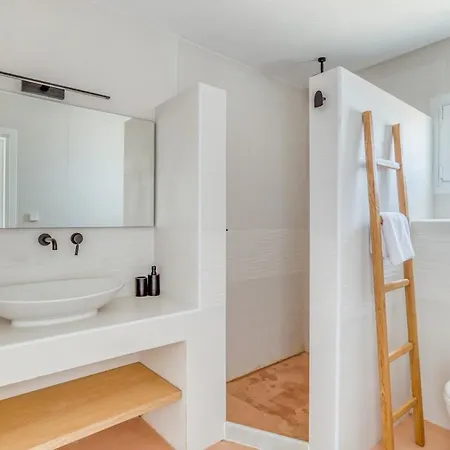 In Paros, Fantastic Waterfront Parikia (Paros)