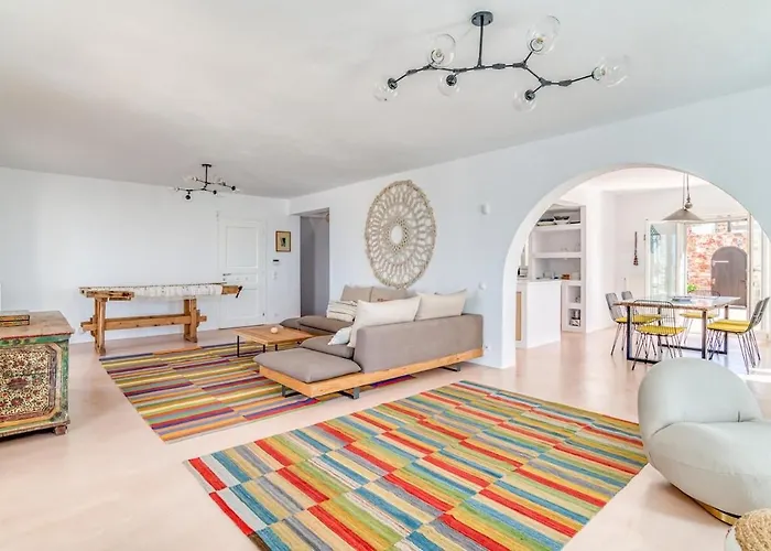 In Paros, Fantastic Waterfront Páros